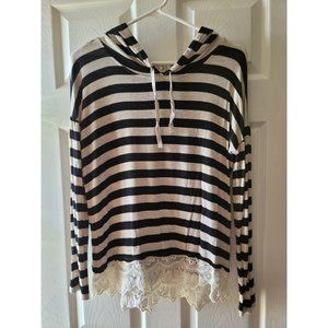 Pink Rose Boutique Hoodie (M)